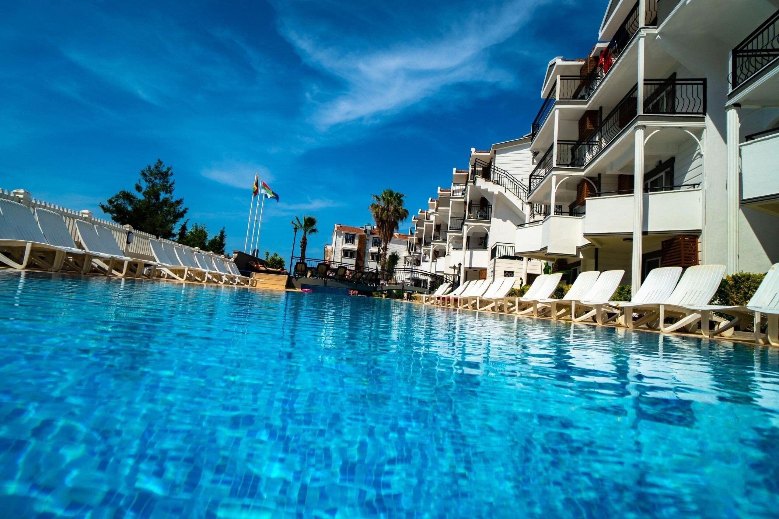 Maya World Hill 4* суреті